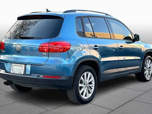 Used 2017 Volkswagen Tiguan Limited image 12