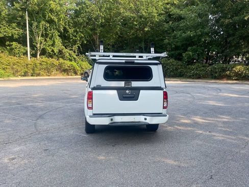 Used 2018 Nissan Frontier S RWD image 6