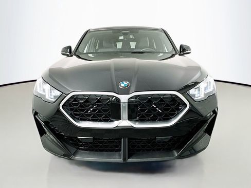 Used 2026 BMW X2 xDrive28i w/ Technology Package image 2