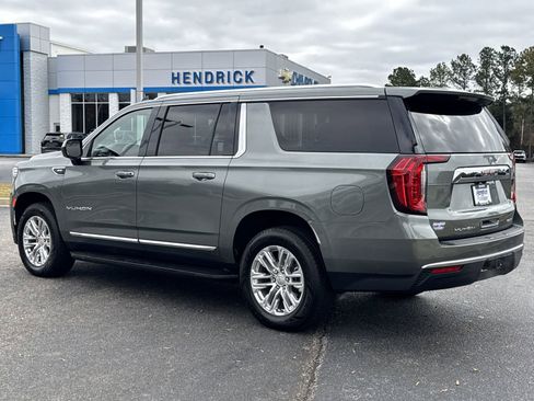 Used 2023 GMC Yukon XL SLT image 8