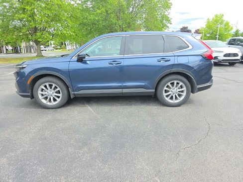 Used 2024 Honda CR-V EX-L image 4