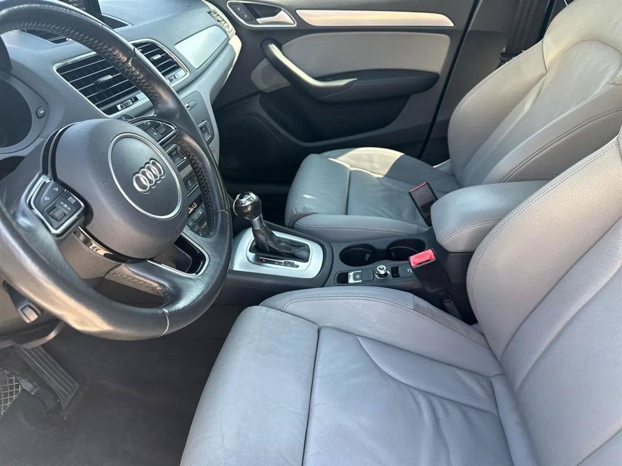 Used 2018 Audi Q3 2.0T Premium w/ Convenience Package FWD image 35