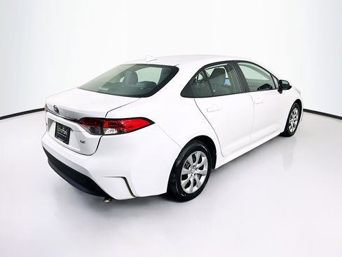 Used 2024 Toyota Corolla LE image 9