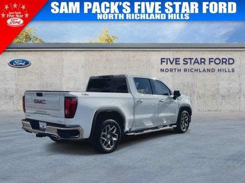 Used 2026 GMC Sierra 1500 SLT AWD/4WD image 9