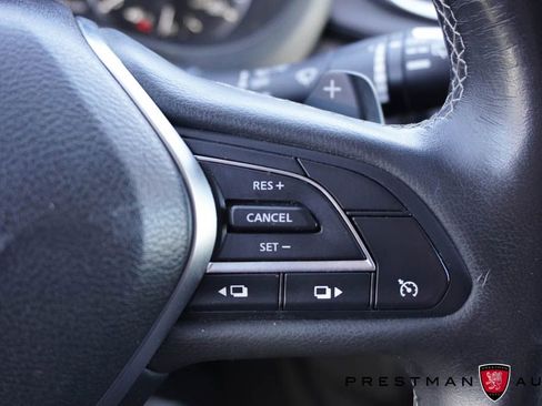 Used 2020 INFINITI QX50 Luxe w/ Navigation Package FWD image 29
