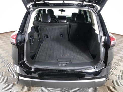 Used 2026 Nissan Rogue SL AWD/4WD image 19