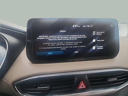 Used 2023 Hyundai Santa Fe SEL w/ Premium Package image 15