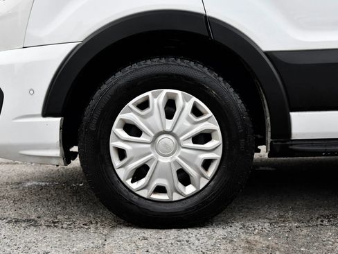 Used 2023 Ford Transit 350 XLT image 28