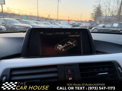 Used 2017 BMW 320i xDrive Sedan image 32
