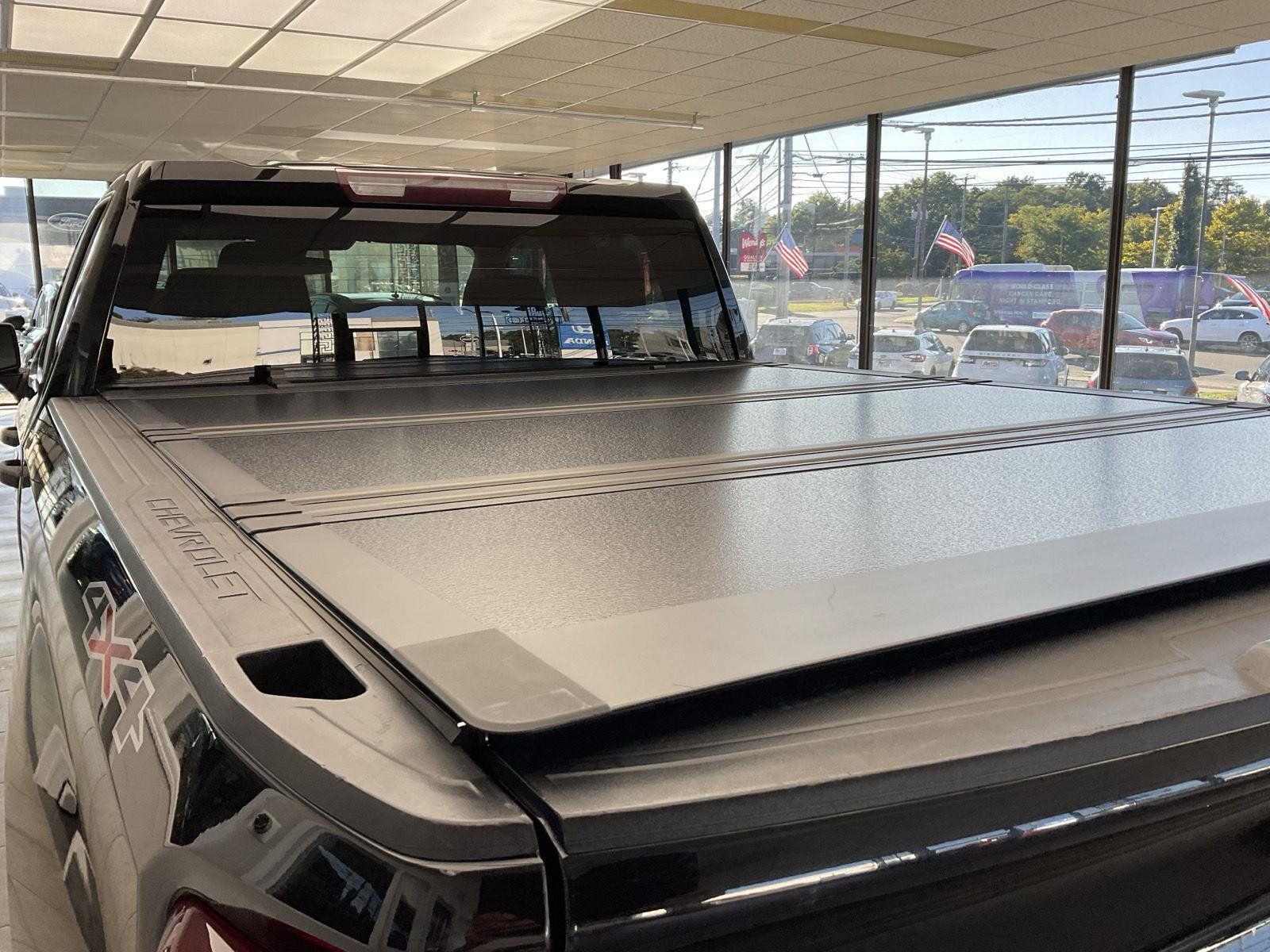 Used 2021 Chevrolet Silverado 1500 Custom AWD/4WD image 9