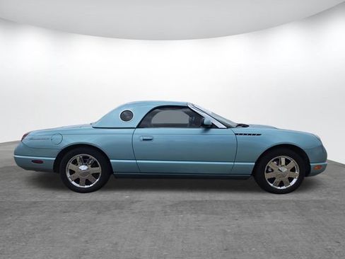 Used 2002 Ford Thunderbird image 3