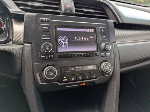 Used 2018 Honda Civic Sport image 18