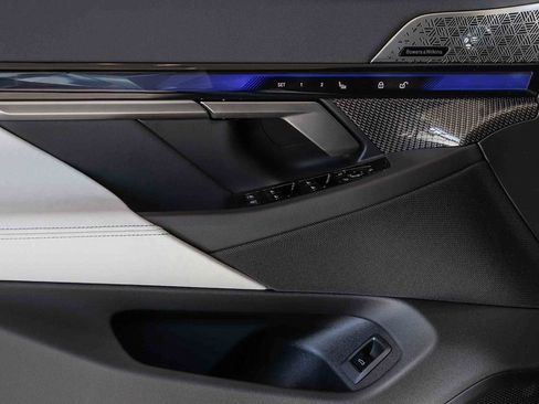 New 2026 BMW M5 Base w/ Executive Package image 20