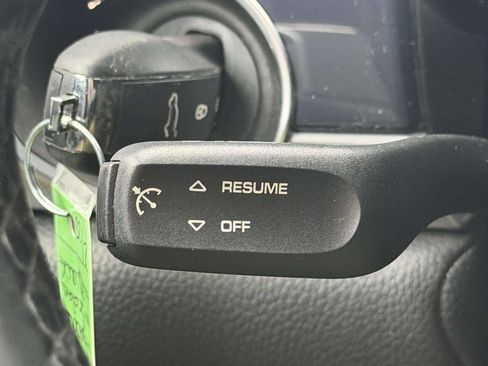 Used 2016 Porsche Panamera 4 Edition image 14