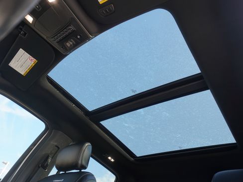 Used 2021 Ford F350 Platinum image 23