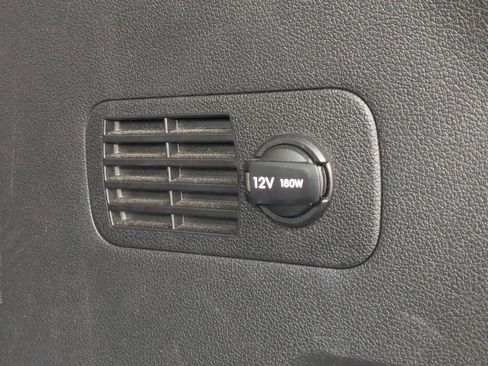 Used 2020 Hyundai Santa Fe SE FWD image 25