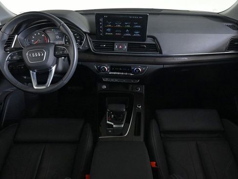 Certified 2024 Audi Q5 2.0T Premium image 9