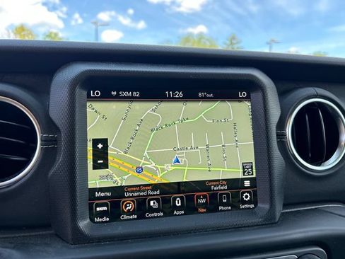 Used 2023 Jeep Wrangler Unlimited Sahara AWD/4WD image 16