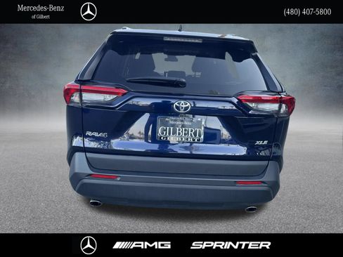 Used 2025 Toyota RAV4 XLE FWD image 4