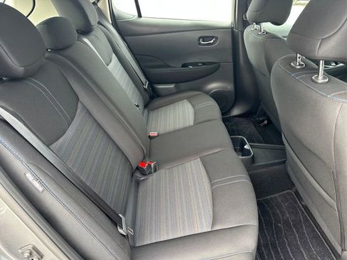 Used 2024 Nissan Leaf SV Plus image 27