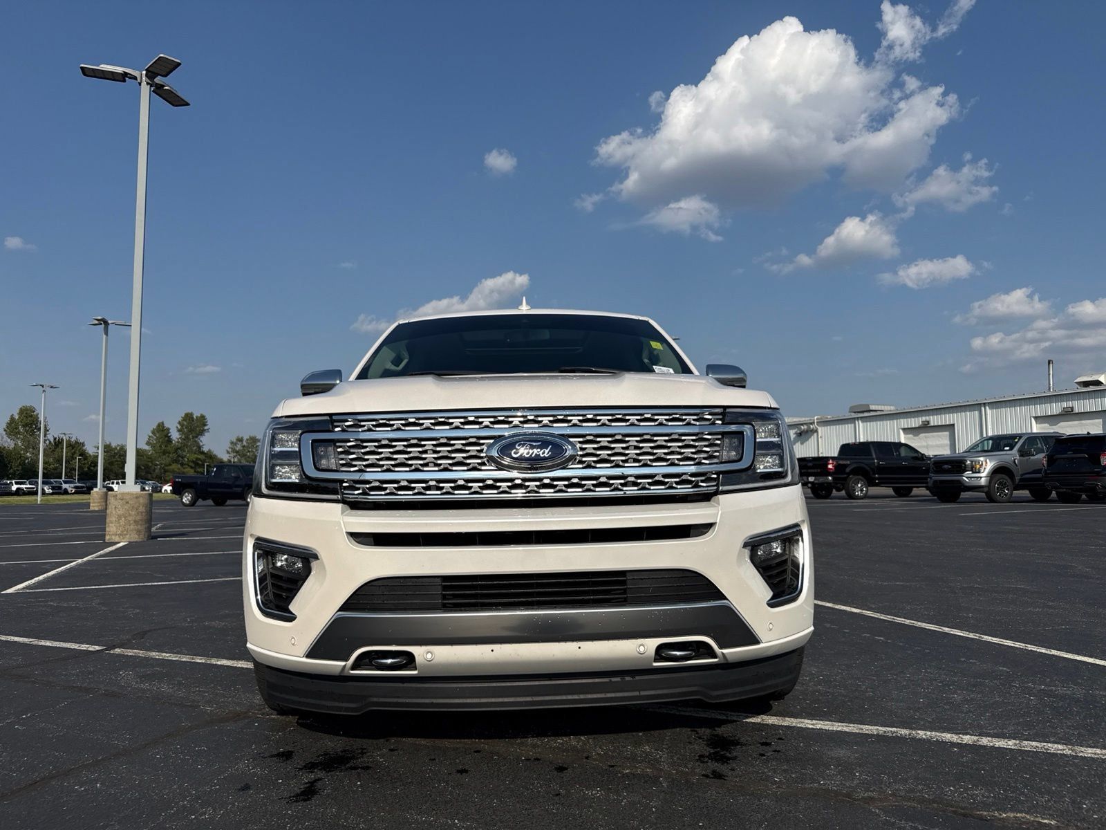 Used 2019 Ford Expedition Platinum AWD/4WD image 11