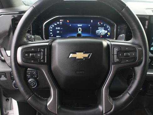 Used 2025 Chevrolet Silverado 1500 High Country AWD/4WD image 20