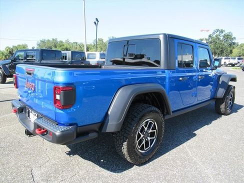 New 2025 Jeep Gladiator Rubicon w/ Convenience Group image 7
