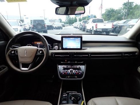 Used 2020 Lincoln Corsair AWD w/ Equipment Group 101A image 13