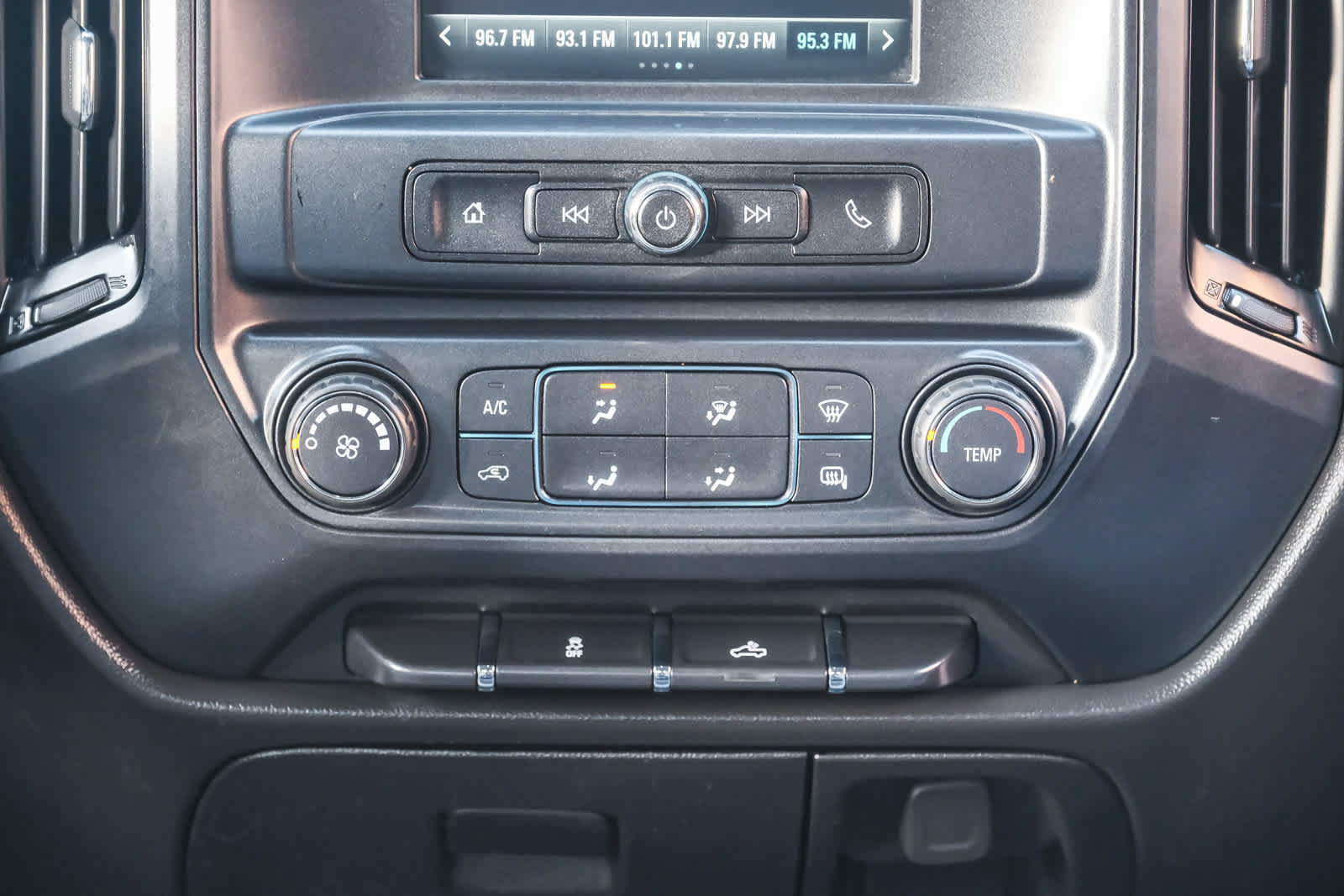 Used 2019 Chevrolet Silverado 2500 W/T w/ WT Convenience Package RWD image 18