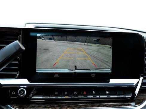 Used 2023 GMC Sierra 1500 Elevation image 23