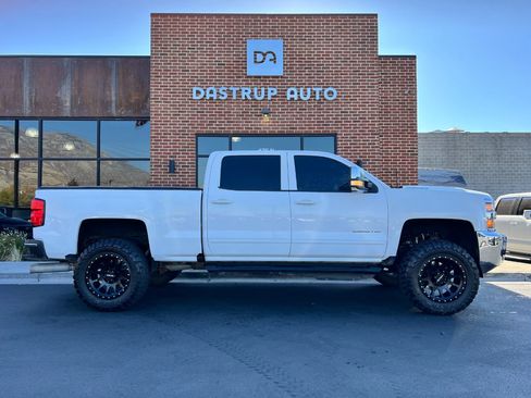 Used 2017 Chevrolet Silverado 2500 LT image 7