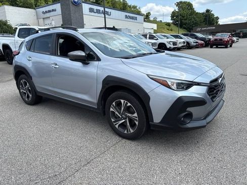 Used 2025 Subaru Crosstrek 2.5i Premium AWD/4WD image 7