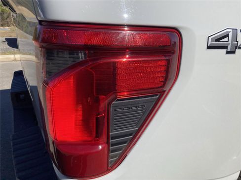 Used 2024 Ford F150 XLT w/ Mobile Office Package image 11