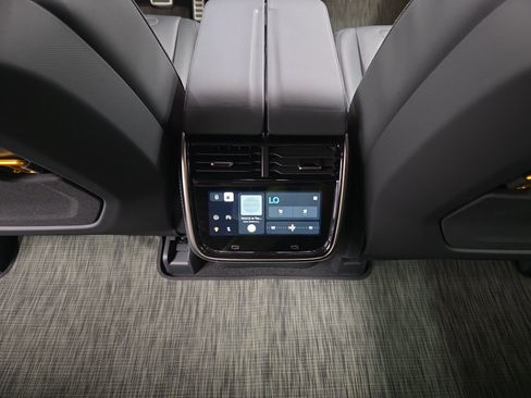 Used 2022 Rivian R1T Adventure AWD/4WD image 26