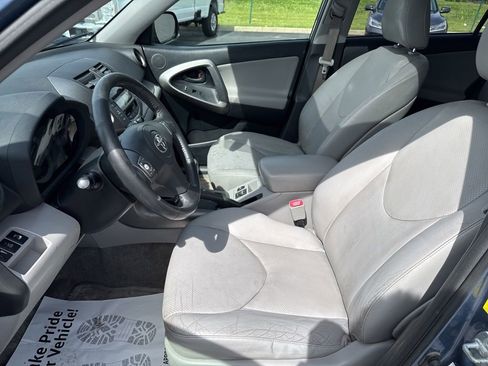 Used 2010 Toyota RAV4 Limited AWD/4WD image 24