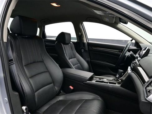 Used 2022 Honda Accord Sport Special Edition image 18