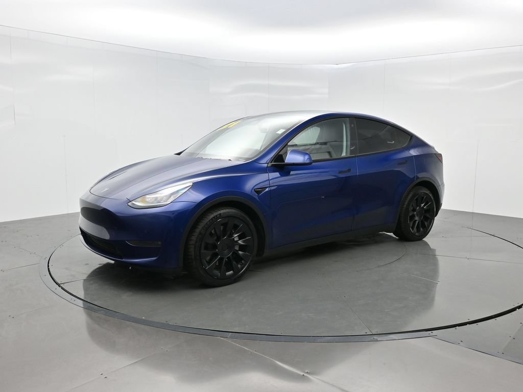 Used 2021 Tesla Model Y Long Range AWD/4WD image 2
