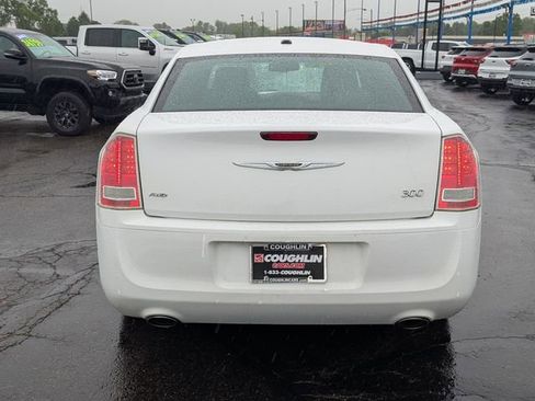 Used 2013 Chrysler 300 S AWD/4WD image 6