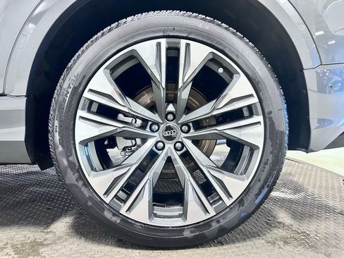 New 2026 Audi Q8 Premium Plus AWD/4WD image 32