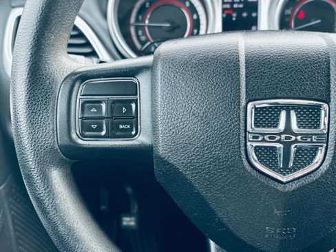 Used 2013 Dodge Journey SXT w/ Flexible Seating Group image 25