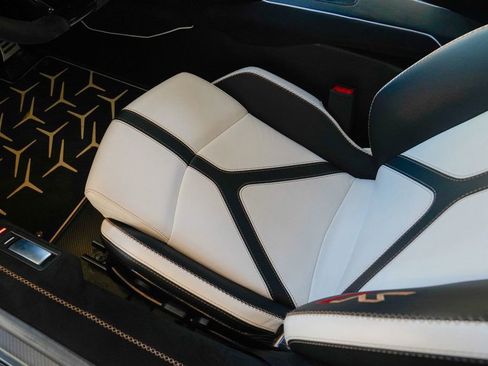 Used 2020 Lamborghini Aventador SVJ image 66