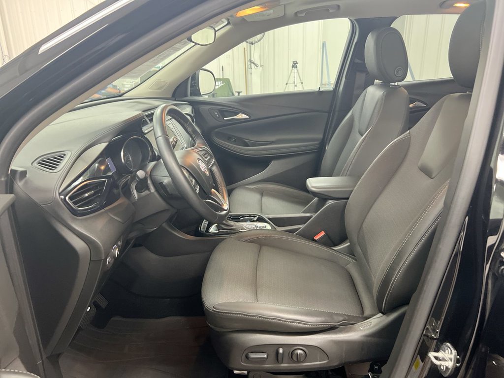 Used 2023 Buick Encore GX Select w/ Experience Buick Package FWD image 20
