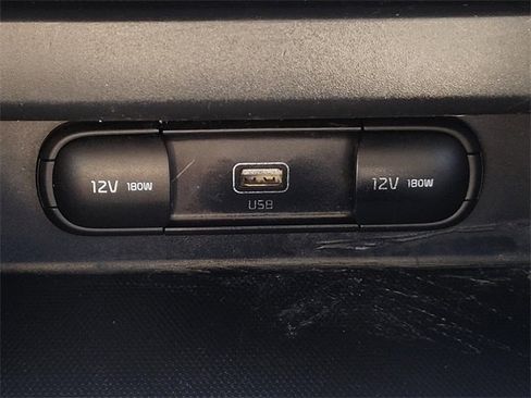 Used 2021 Kia Seltos S image 25