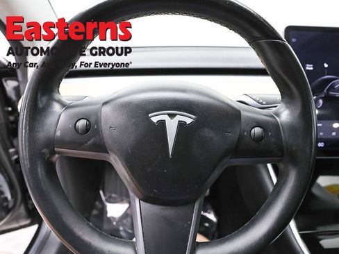 Used 2018 Tesla Model 3 Long Range AWD/4WD image 10