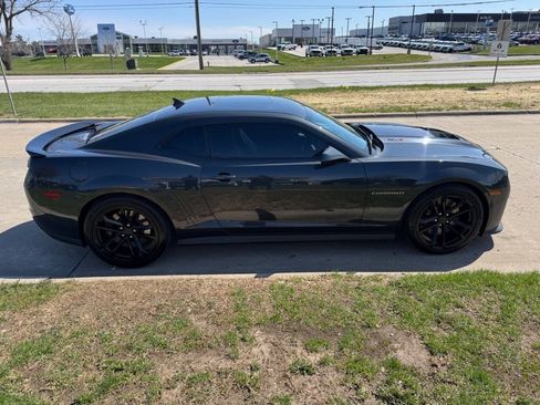 Used 2013 Chevrolet Camaro ZL1 RWD image 6