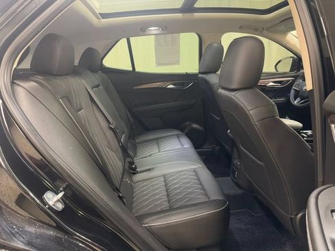 Used 2023 Buick Envision Avenir AWD/4WD image 38