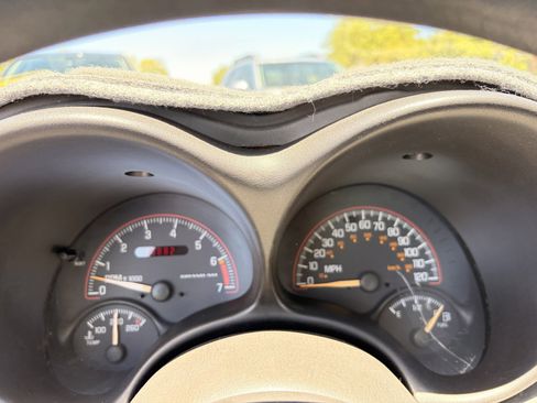 Used 2001 Pontiac Grand Am SE FWD image 27