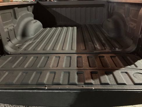 Used 2019 RAM 1500 Big Horn image 23