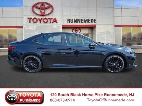 Certified 2026 Toyota Camry SE FWD image 7