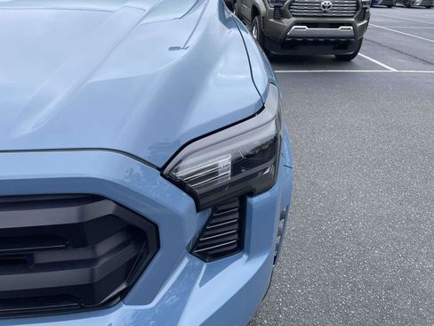 New 2026 Toyota Tacoma SR5 AWD/4WD image 17